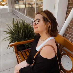 Meet your Posher, Katelyn